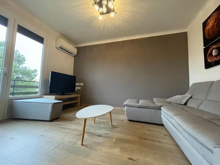 Appartement 2 Chambres +Parking Narbonne Exteriér fotografie